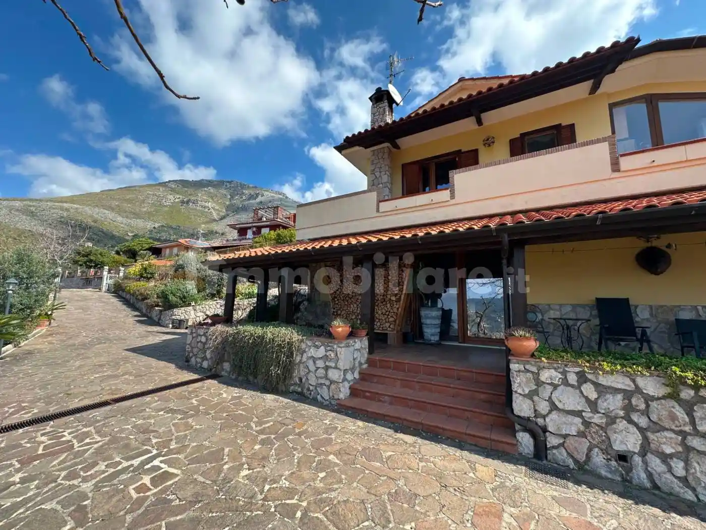 Villa in vendita a Itri