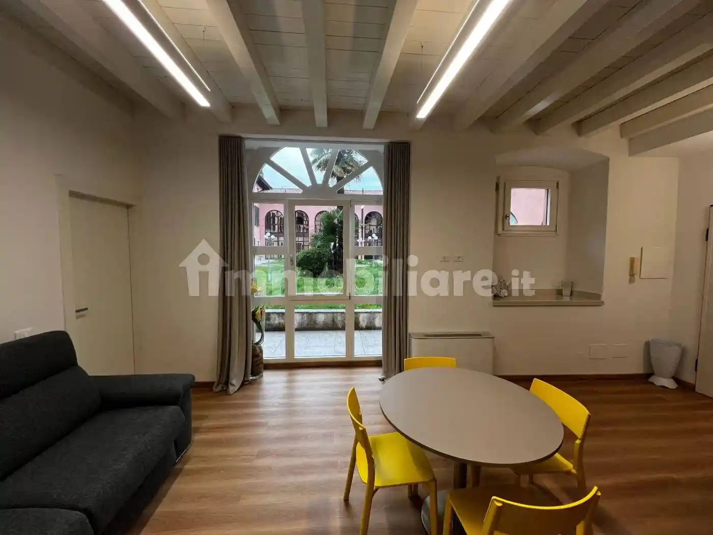 Appartamento in affitto a Padenghe sul Garda