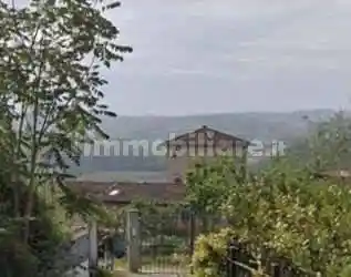 Appartamento in vendita a Carmignano