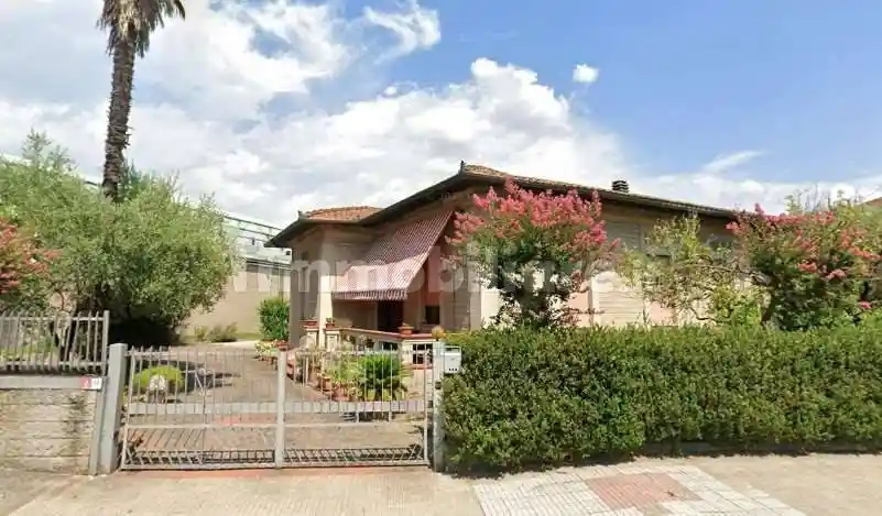 Villa in vendita a Pieve a Nievole