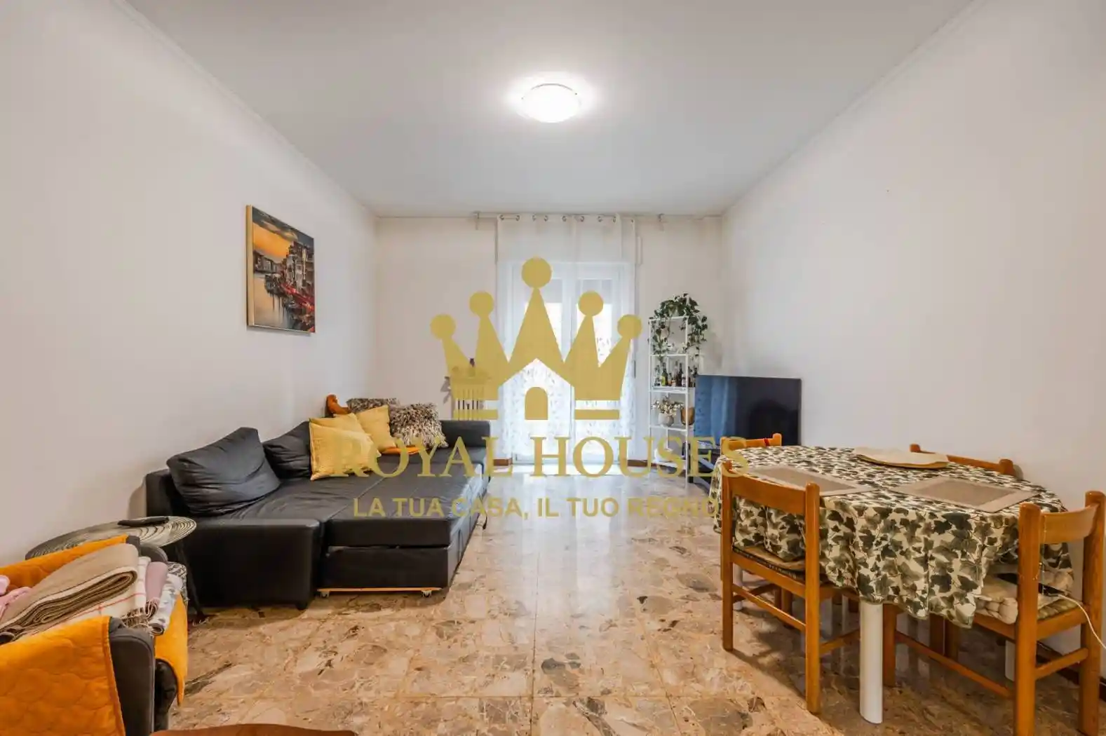 Appartamento in vendita a Parma