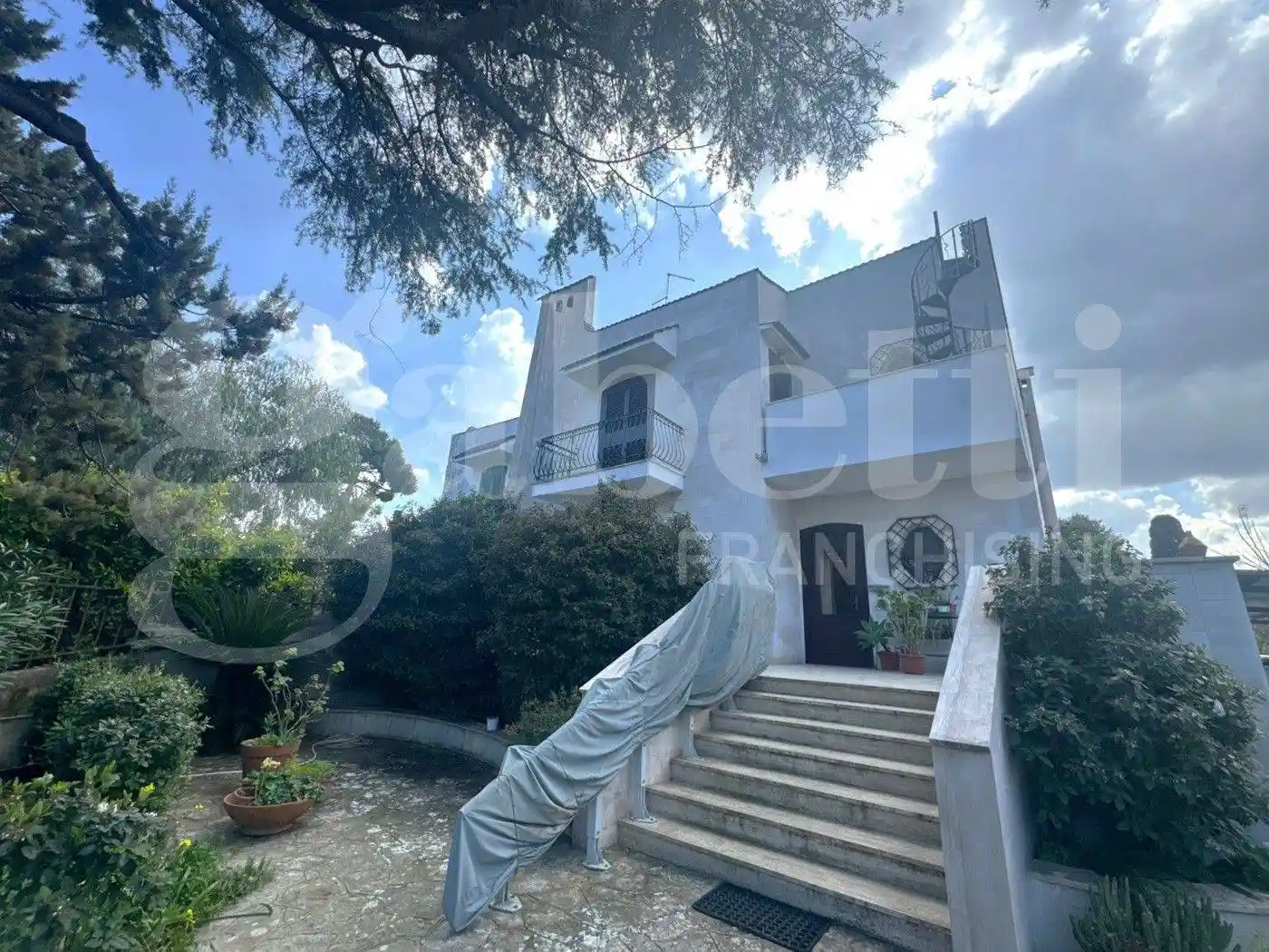 Villa in vendita a Bari