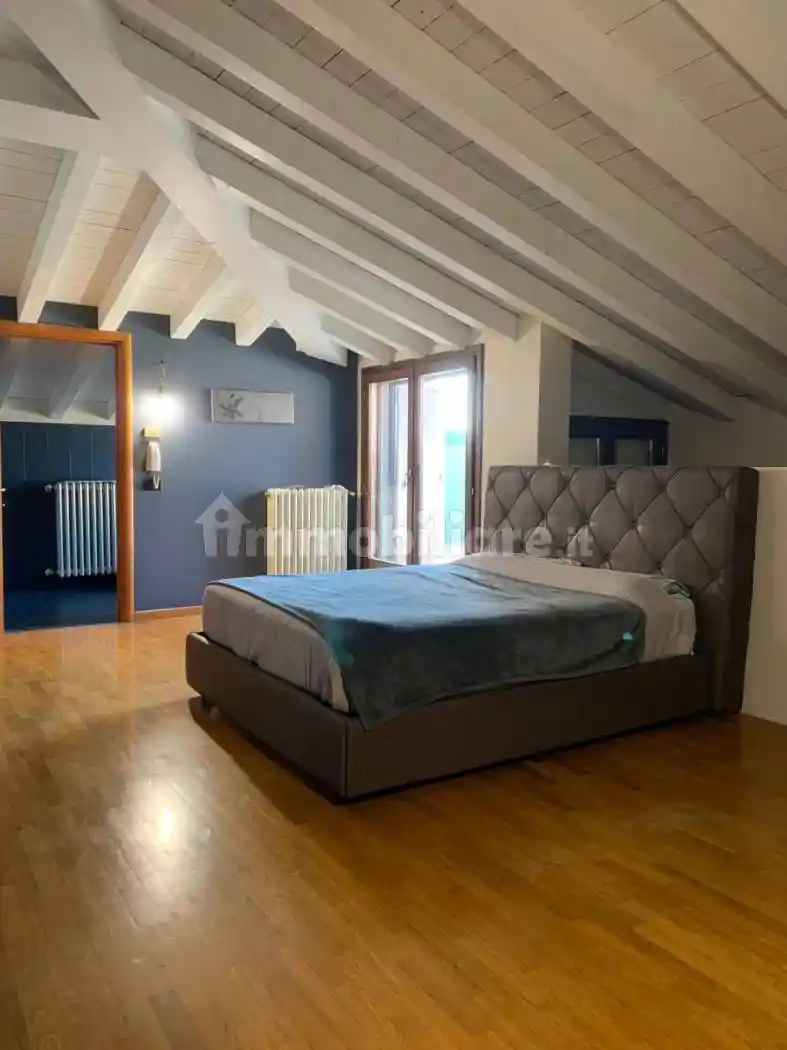 Appartamento in vendita a Offlaga