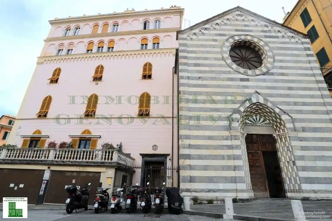 Appartamento in vendita a Genova