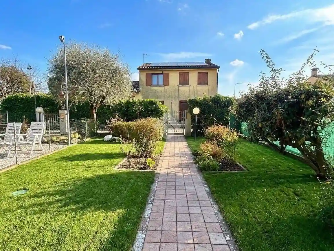 Villetta a schiera - foto 2