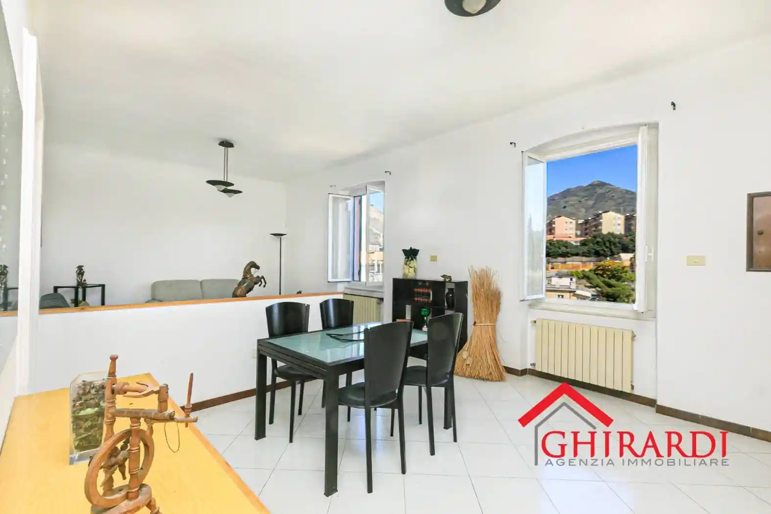 Appartamento in vendita a Genova