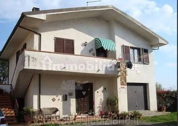 Appartamento in vendita a Monsummano Terme