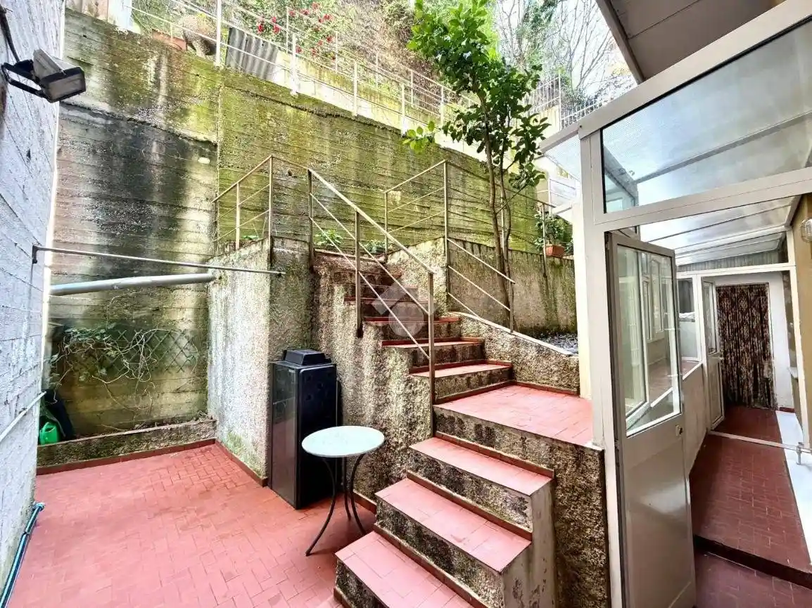 Appartamento in vendita a Genova