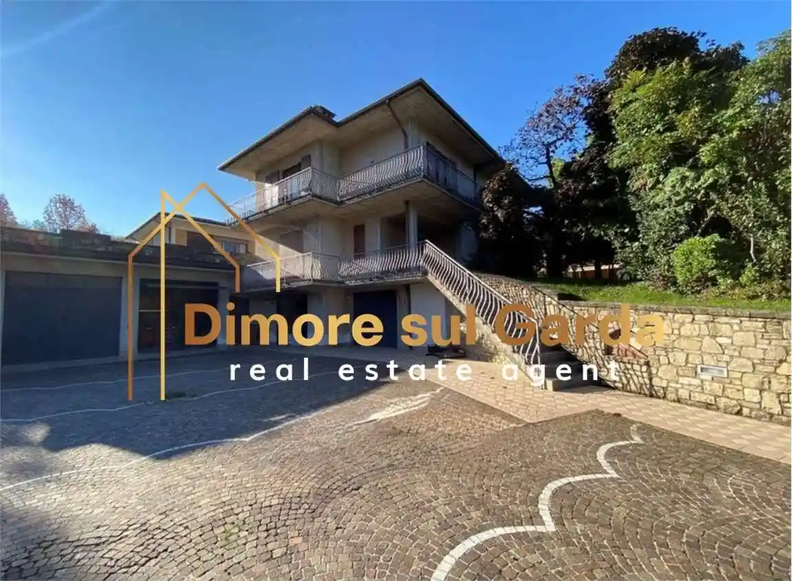 Villa in vendita a Gavardo