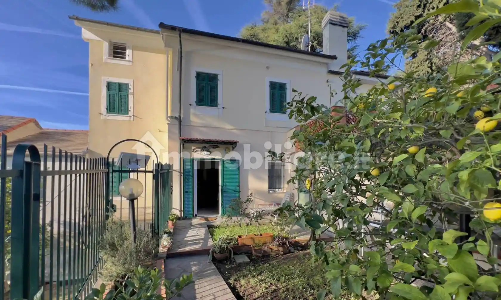 Appartamento in vendita a Bergeggi