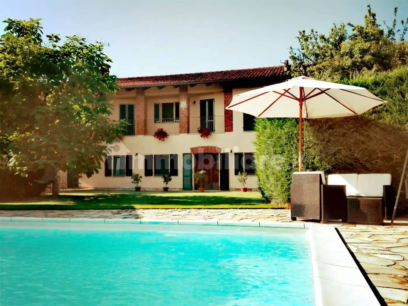 Villa in vendita a Lagnasco