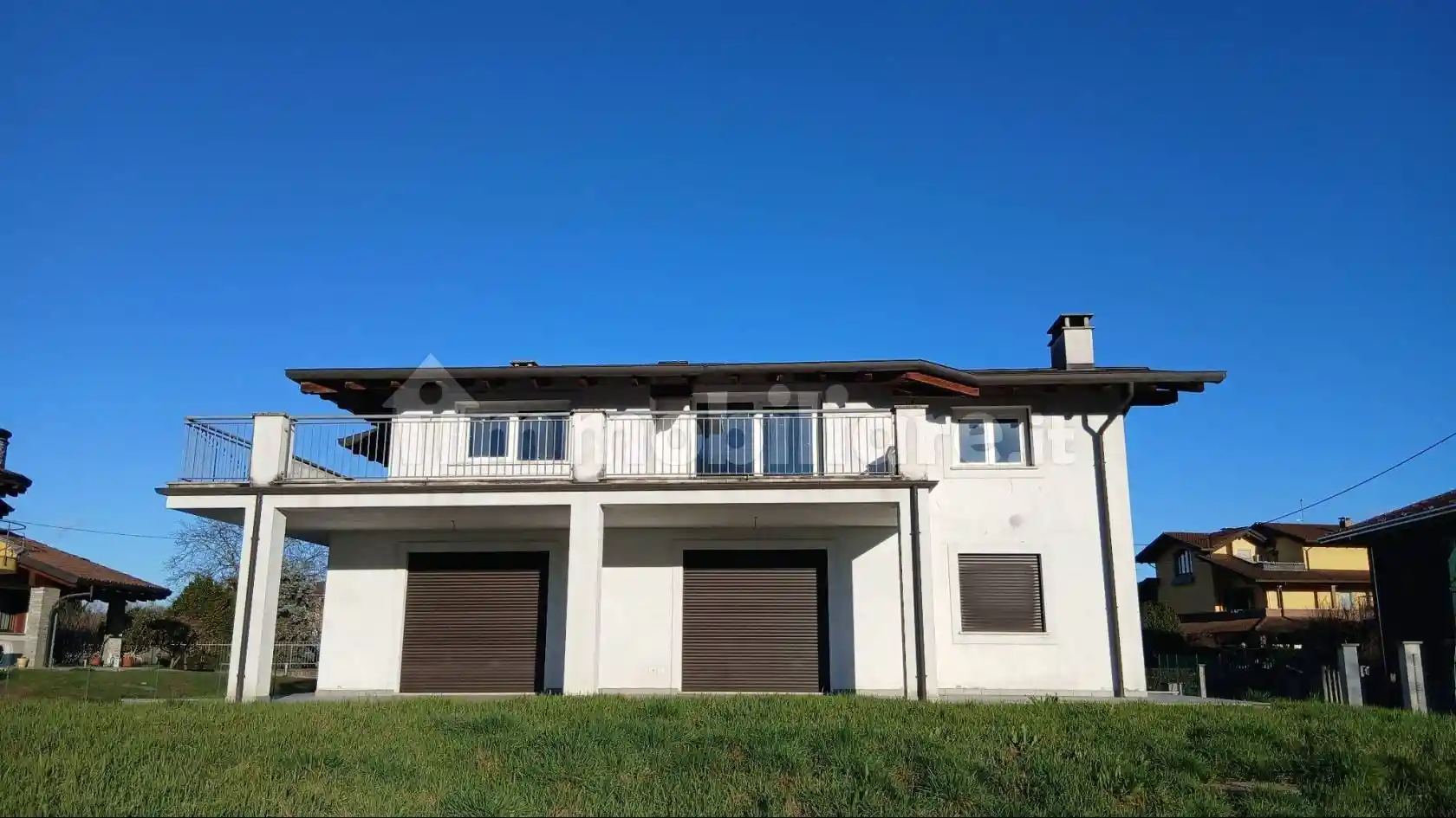 Villa in vendita a Borgomanero