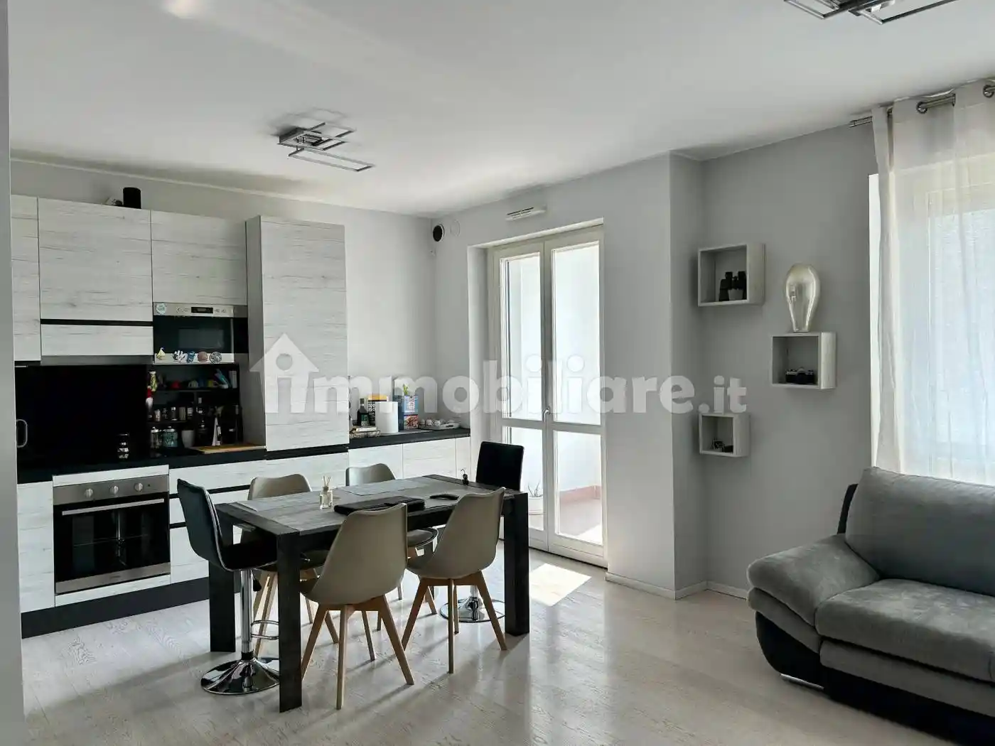 Appartamento in vendita a Buccinasco