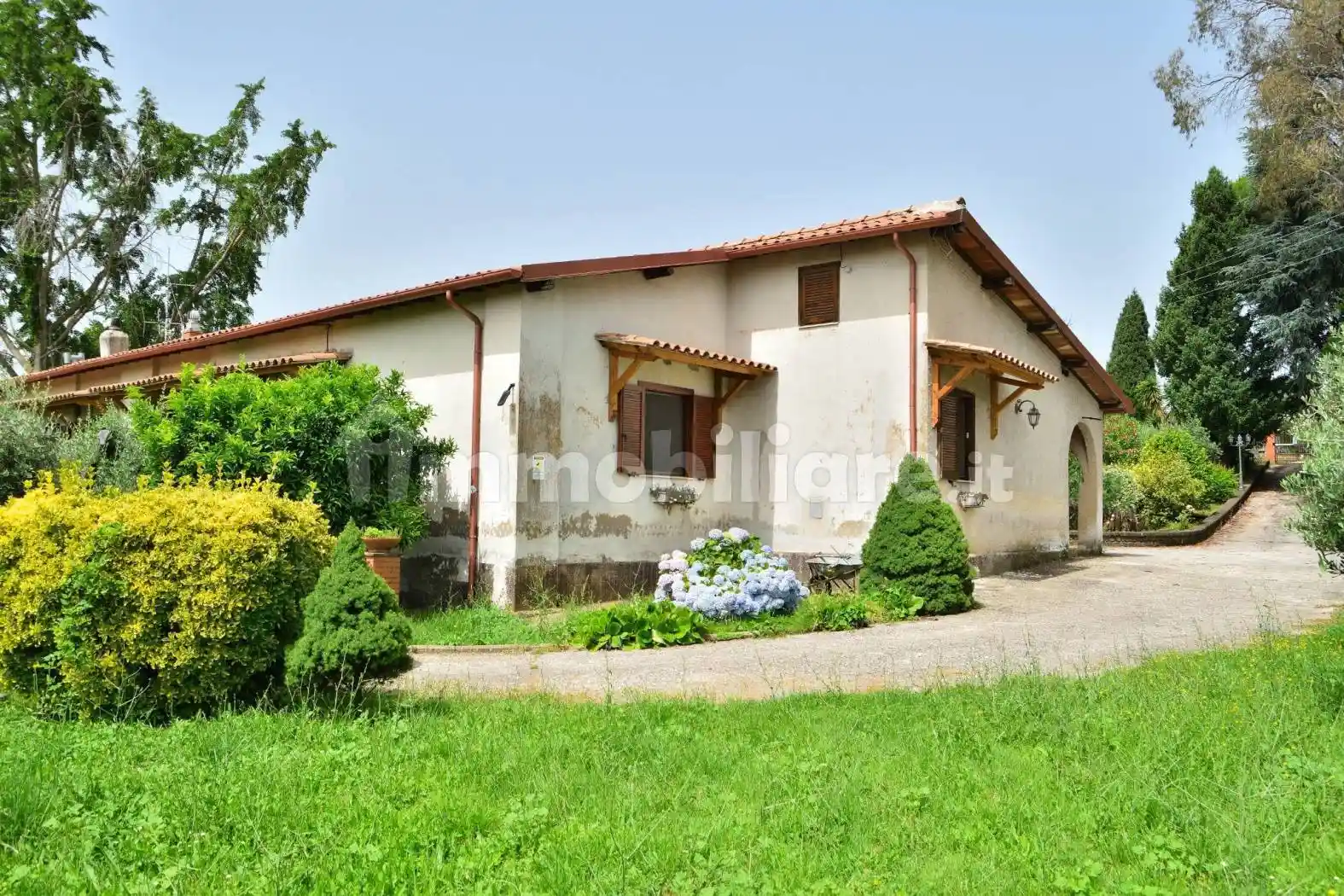 Villa in vendita a Genzano di Roma
