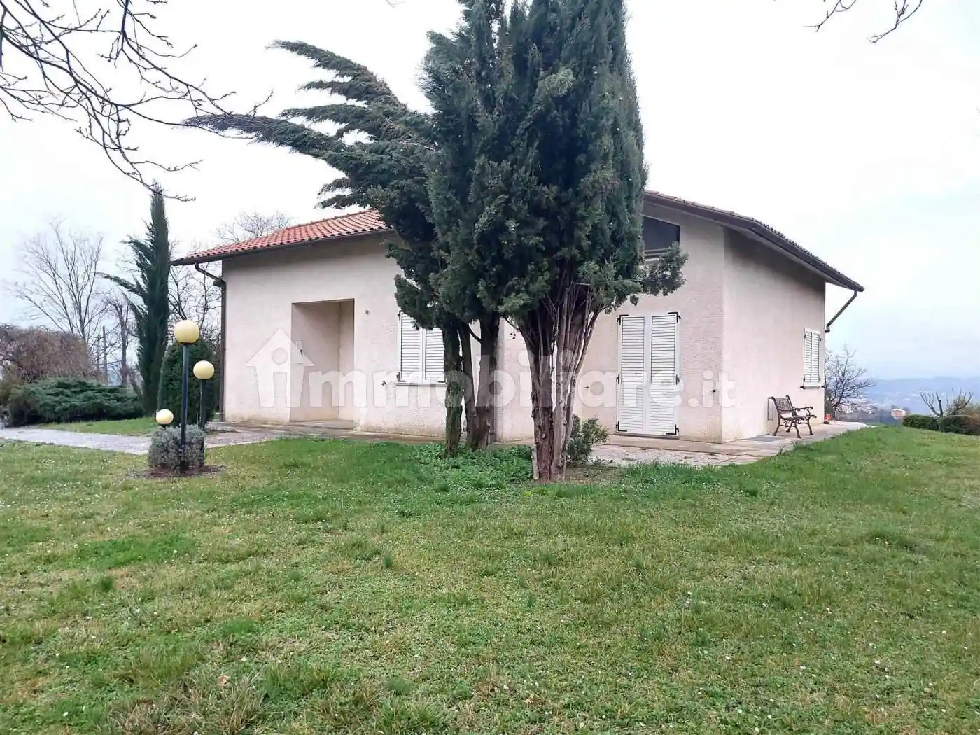 Casa indipendente in vendita a Arcevia