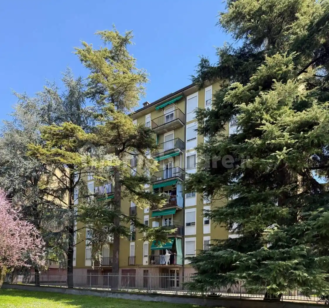 Appartamento in vendita a Voghera