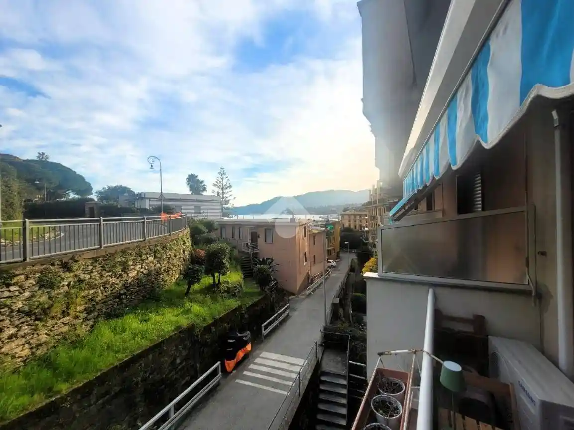 Appartamento in vendita a Rapallo