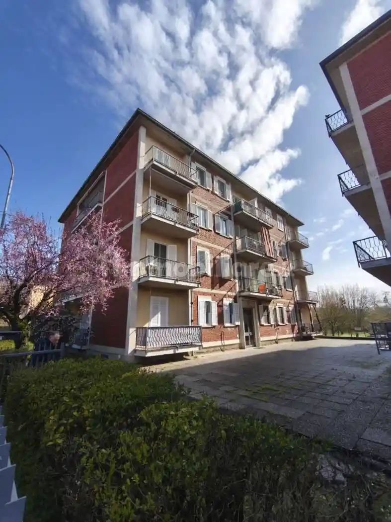 Appartamento in vendita a Pavia
