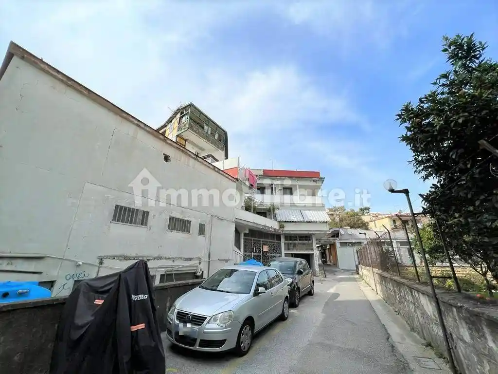 Appartamento in affitto a Napoli