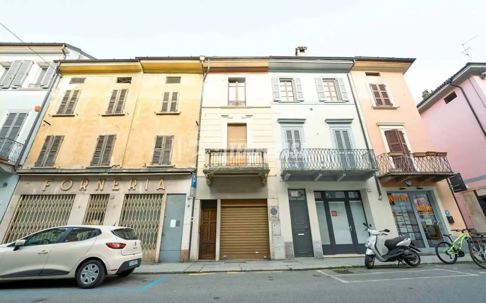 Palazzo - Edificio in vendita a Cremona