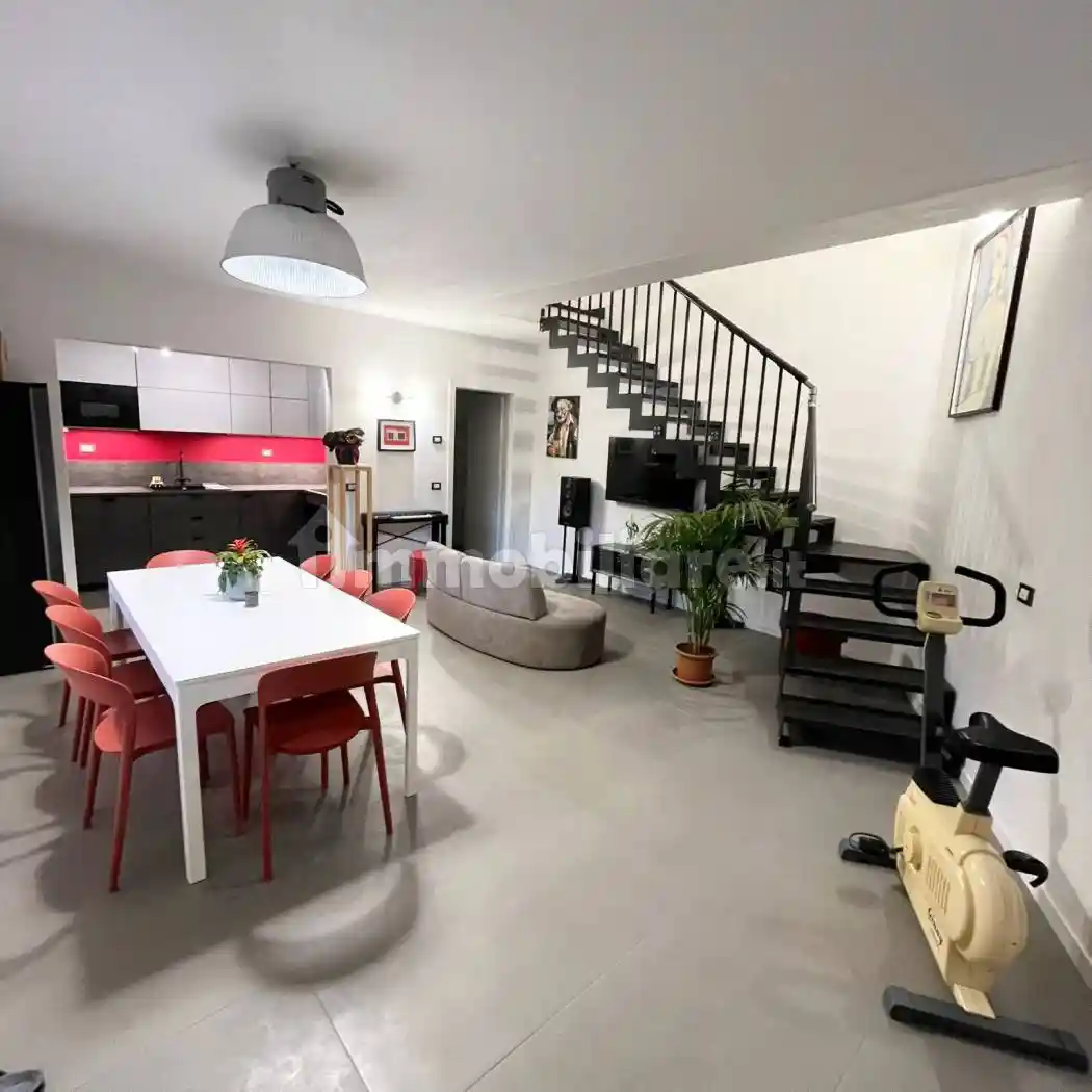 Casa indipendente in affitto a Firenze