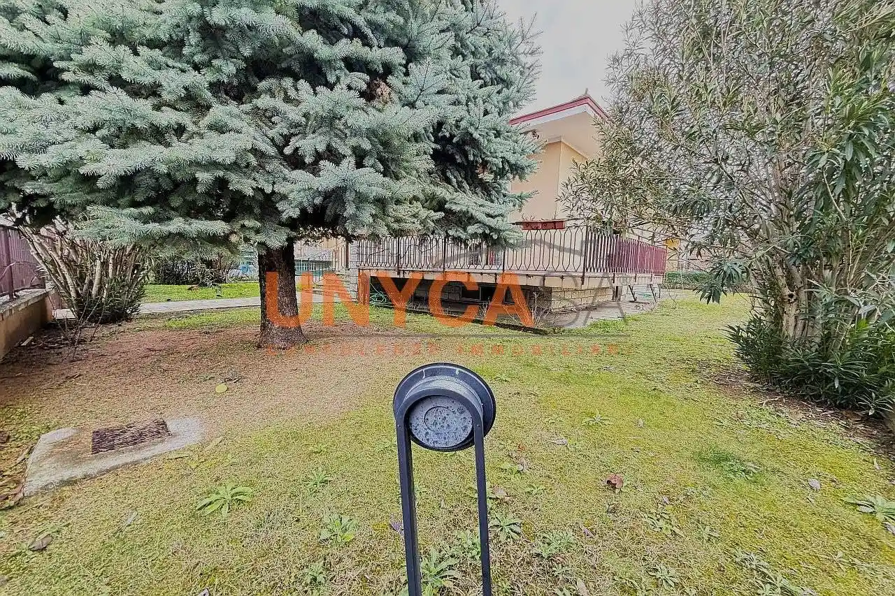 Villa in vendita a Verona