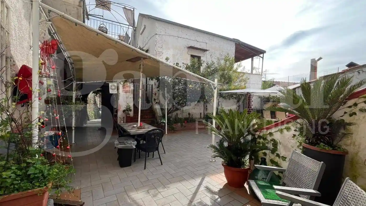 Casa indipendente in vendita a Giano Vetusto