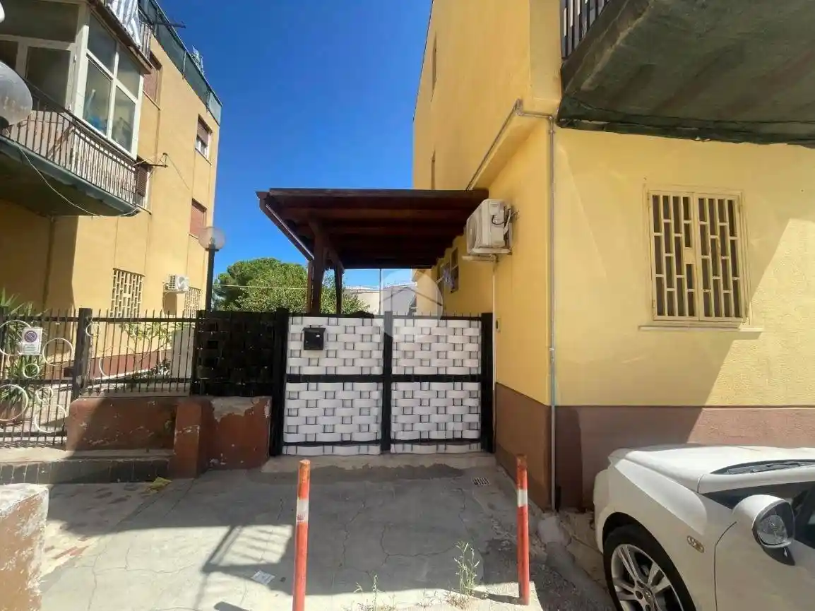 Casa indipendente in vendita a Palermo