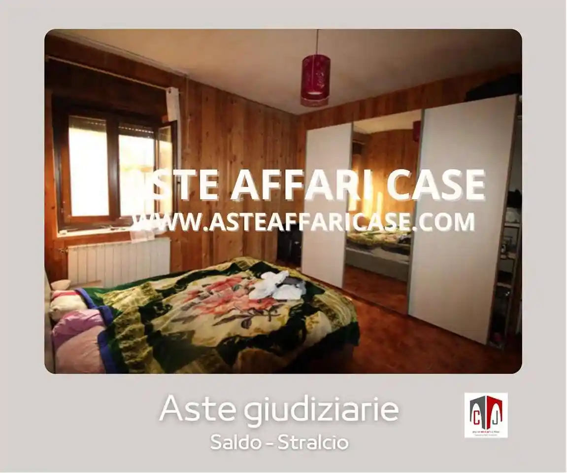 Appartamento in vendita a Locate Varesino