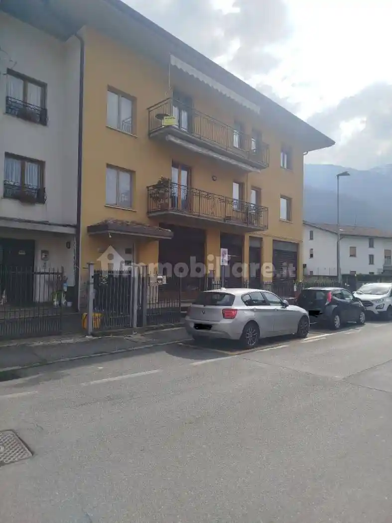 Appartamento in vendita a Bienno