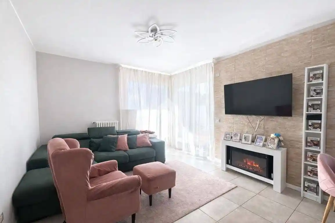 Appartamento in vendita a Varedo