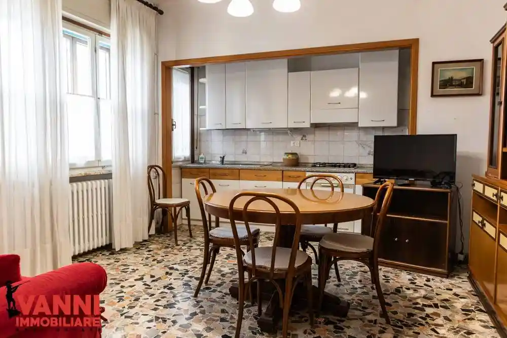 Appartamento in vendita a Cecina