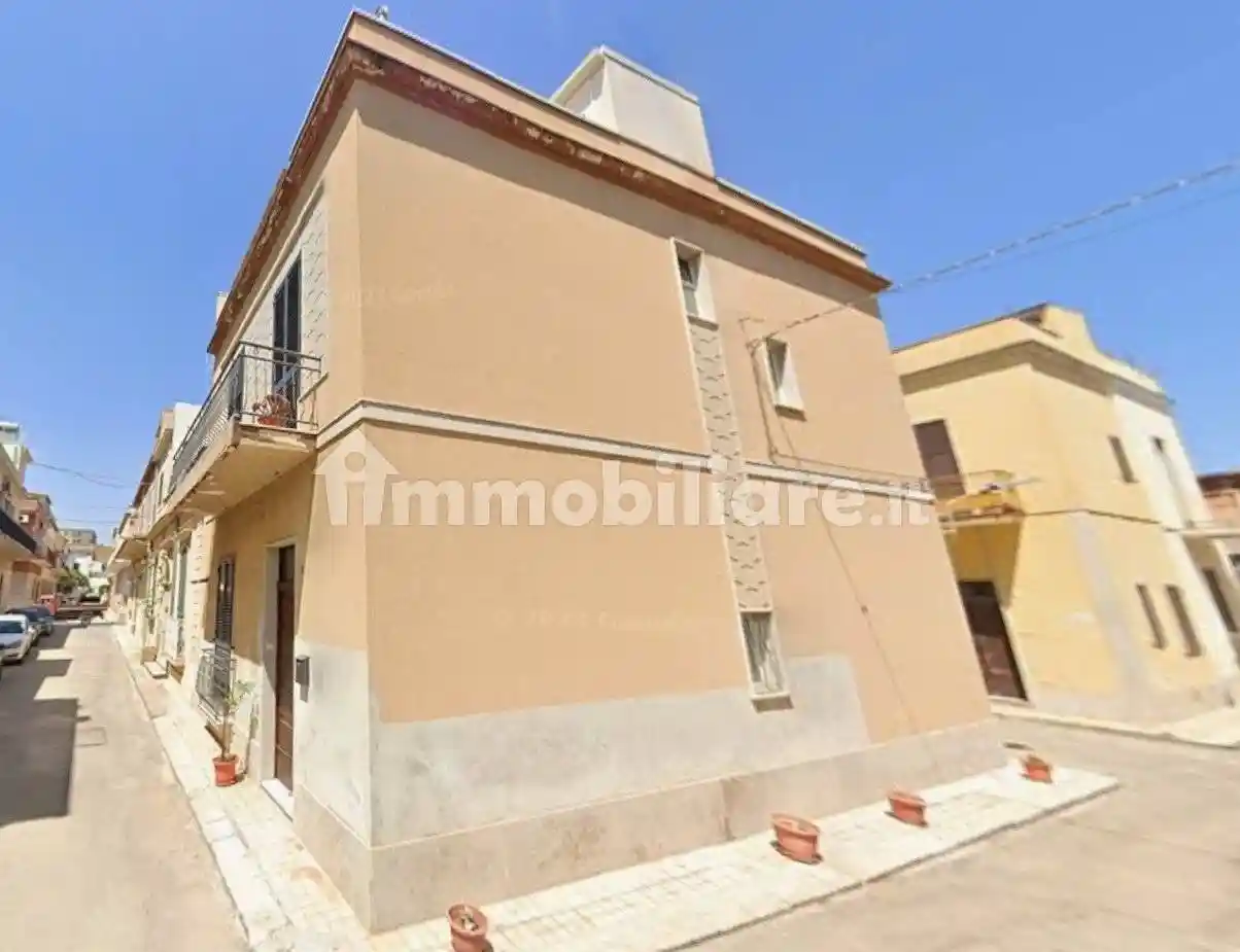 Casa indipendente in vendita a Avola