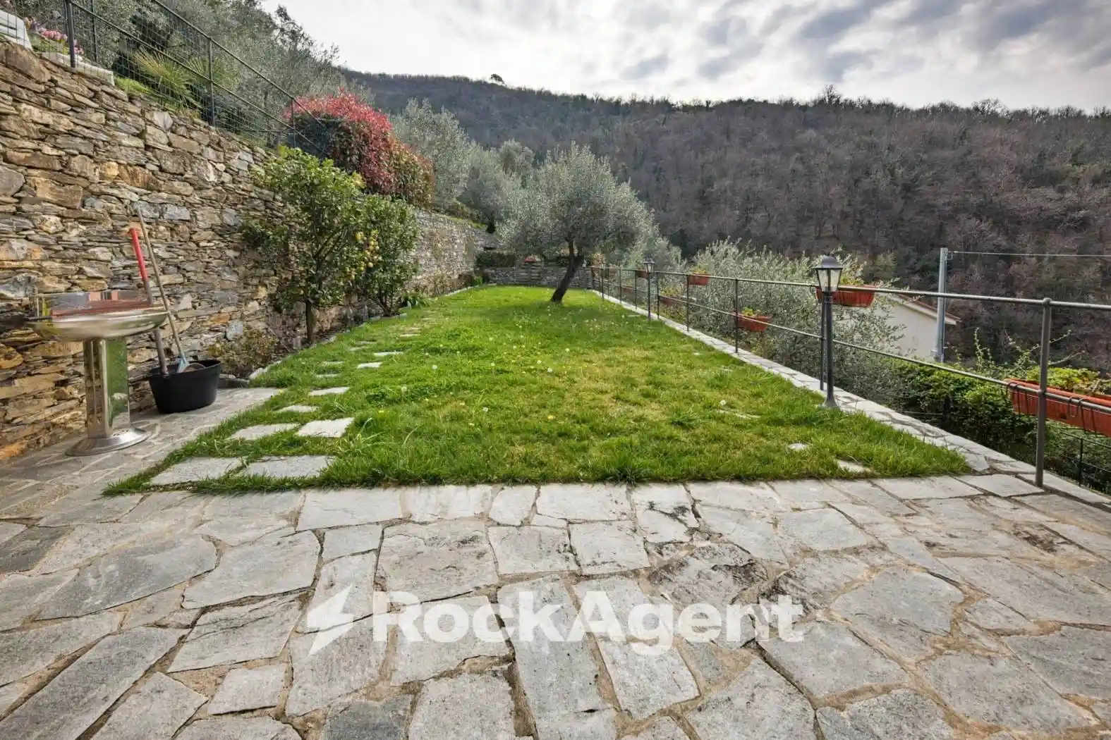 Appartamento in vendita a Sori