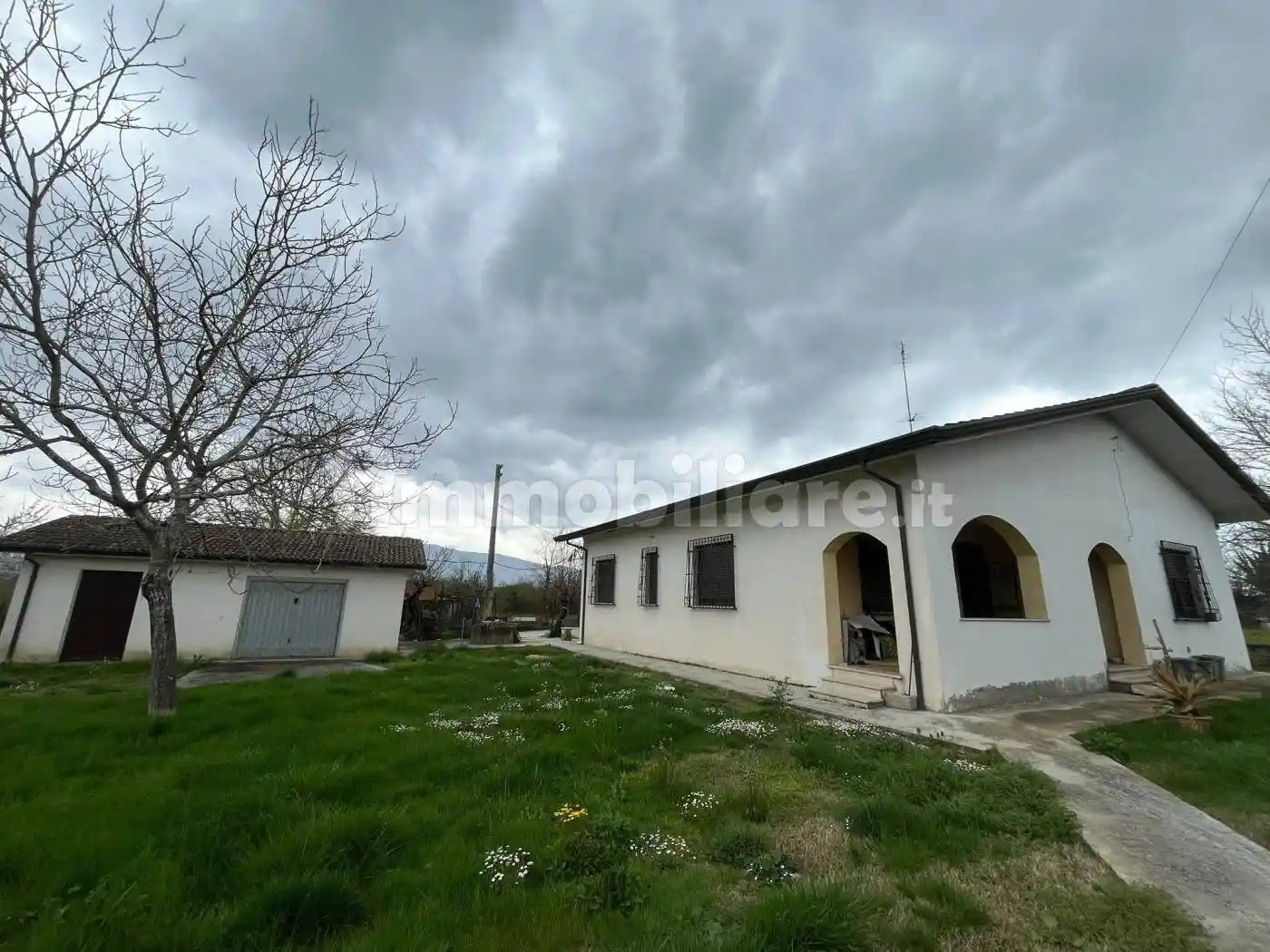 Villa in vendita a Ceprano