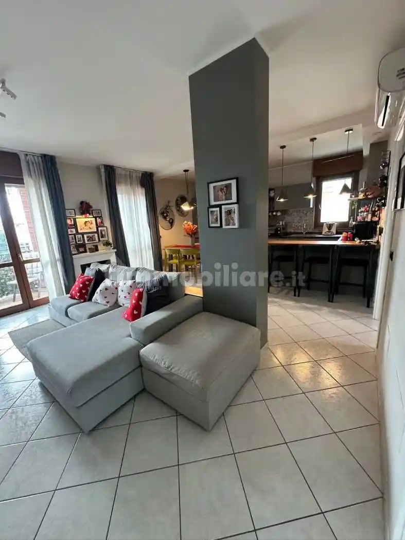 Appartamento in vendita a Samarate