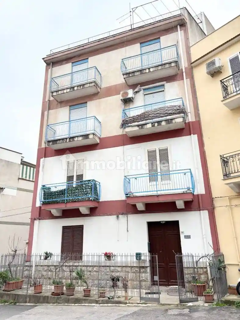 Appartamento in vendita a Palermo