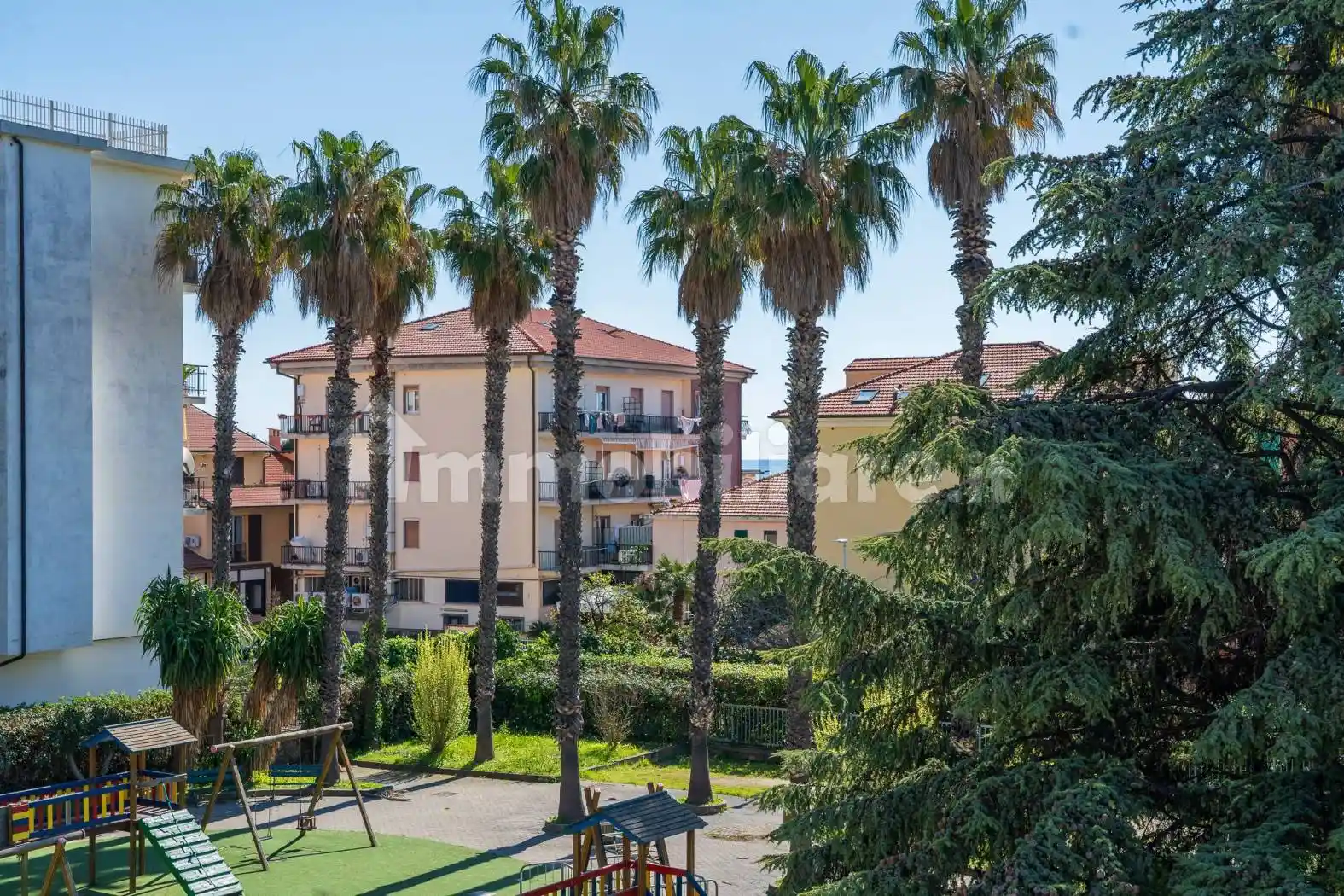 Appartamento in vendita a Riva Ligure