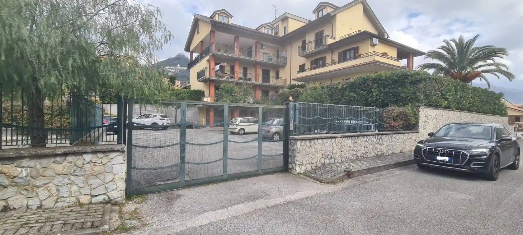 Appartamento in vendita a Giffoni Valle Piana