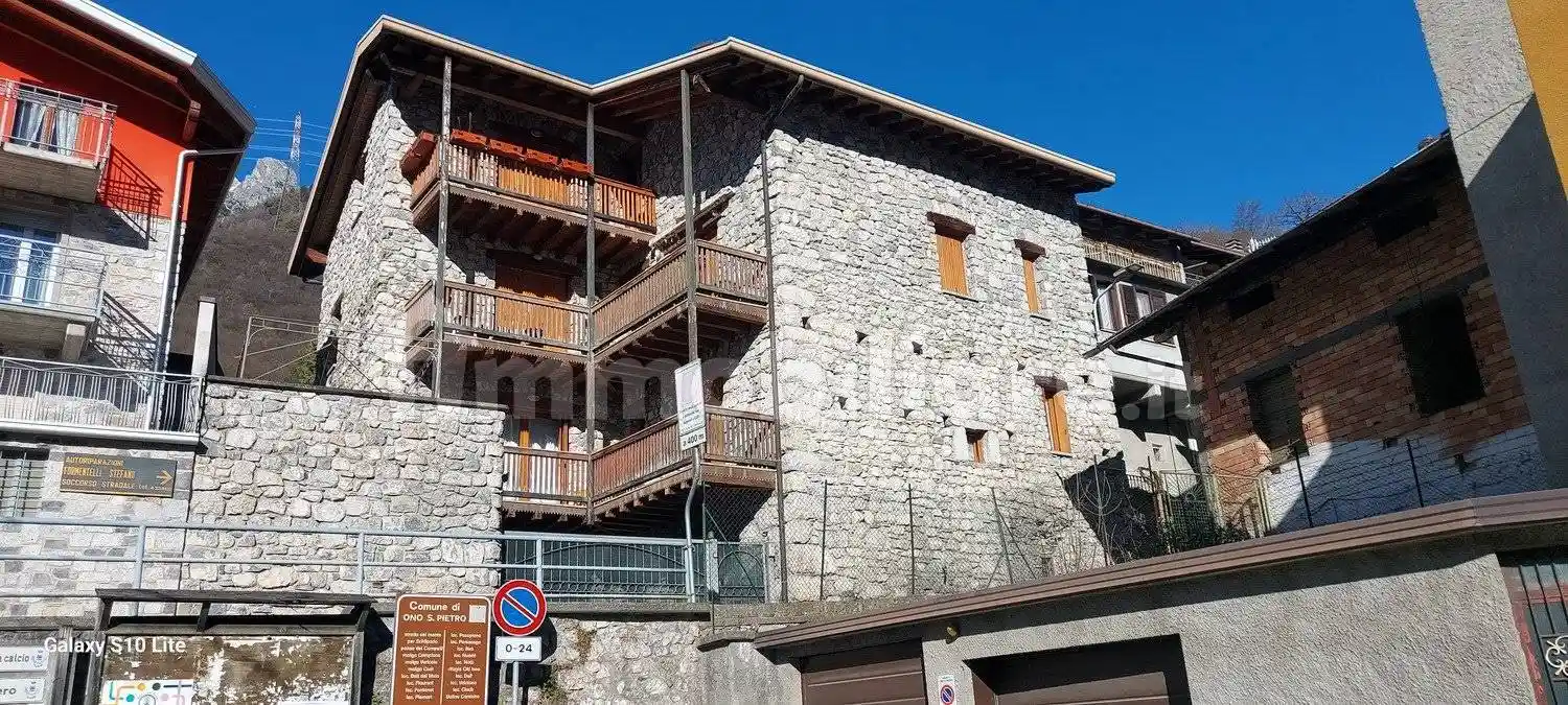 Appartamento in vendita a Ono San Pietro