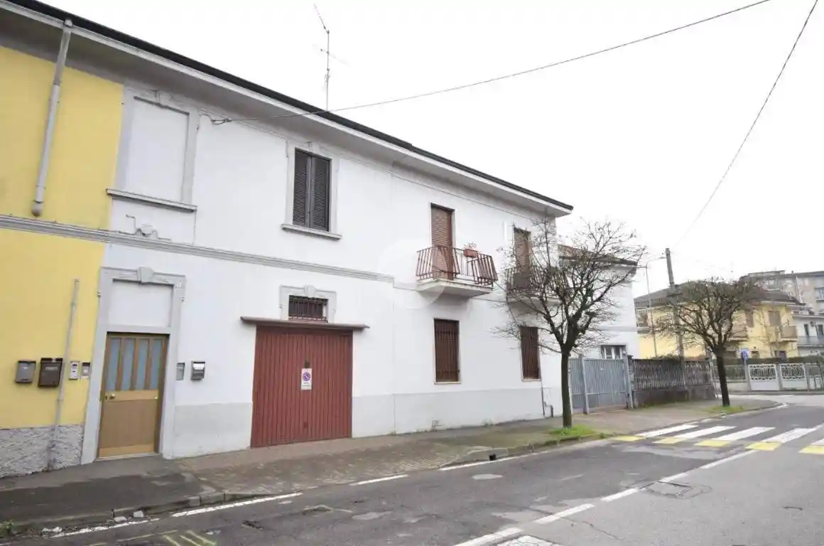 Villa in vendita a Agrate Brianza