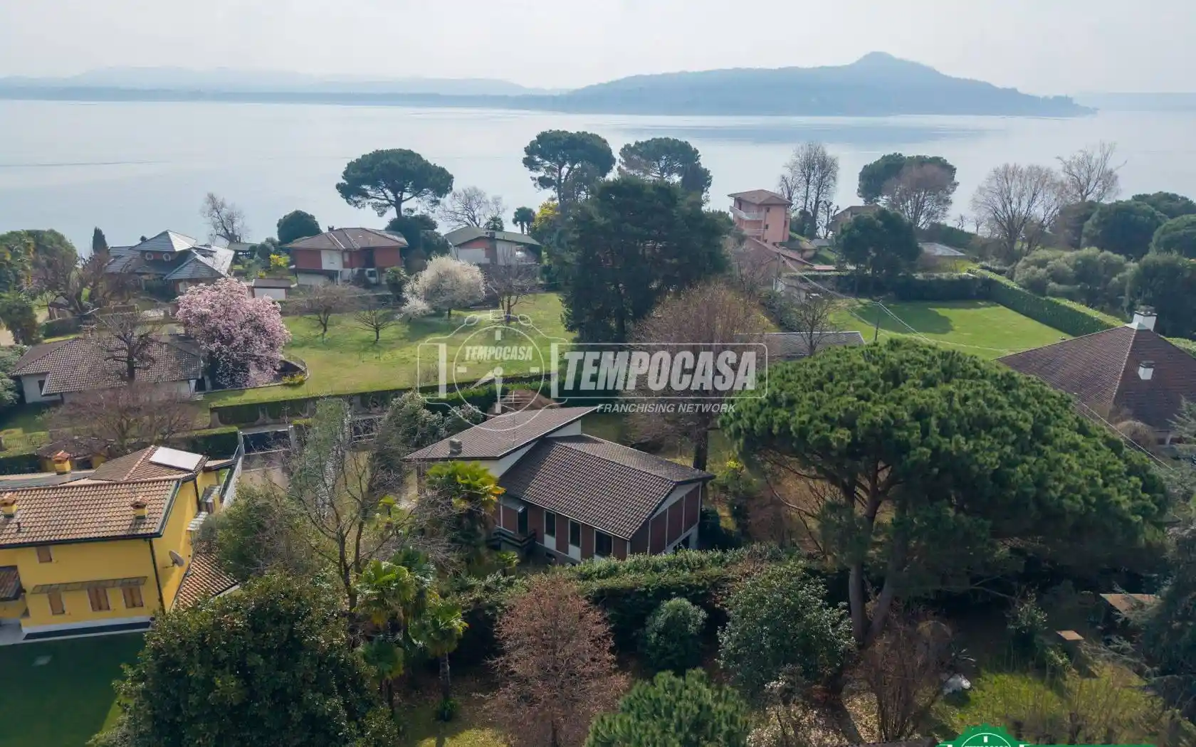 Villa in vendita a Lesa