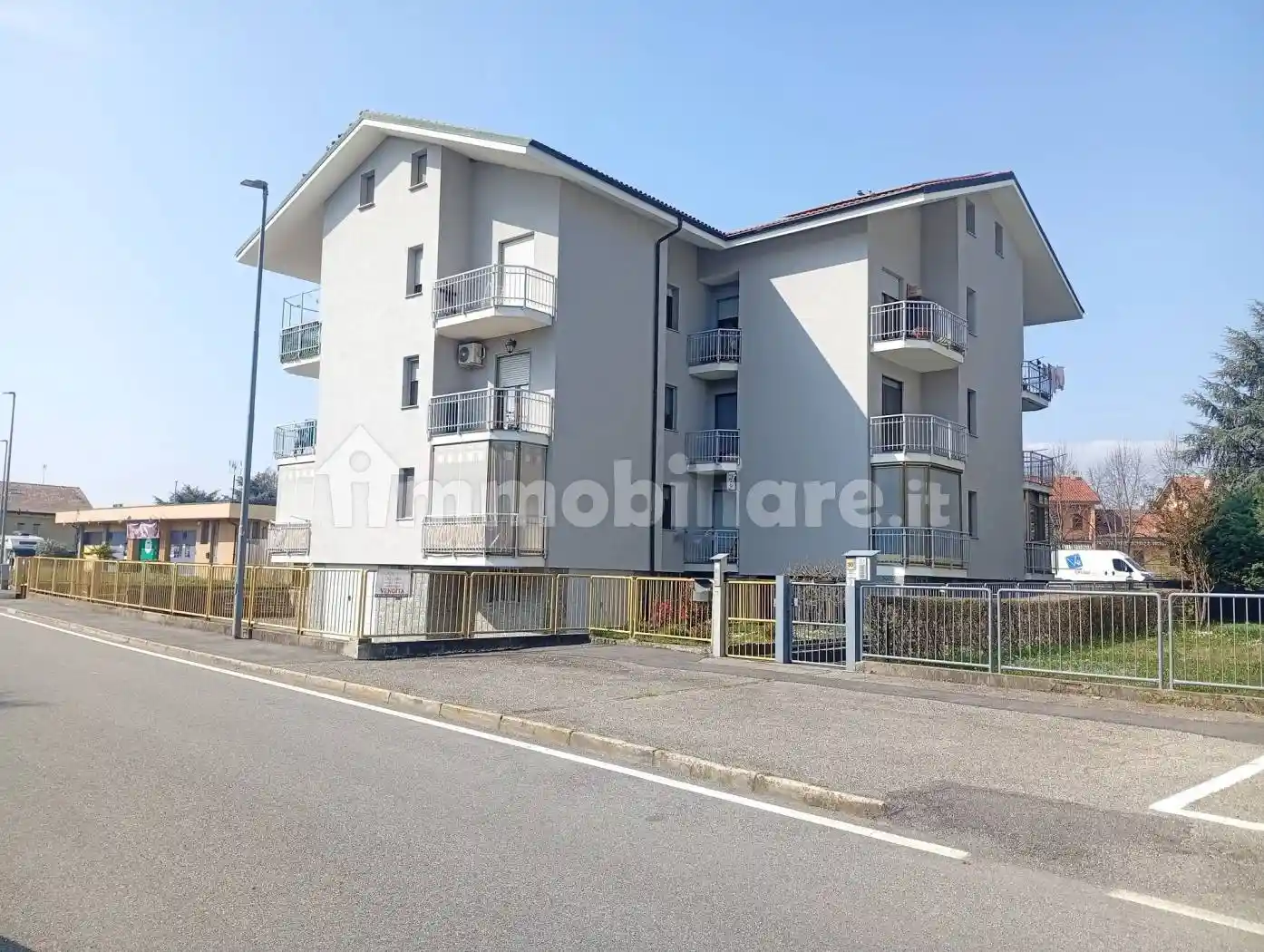 Appartamento in vendita a None