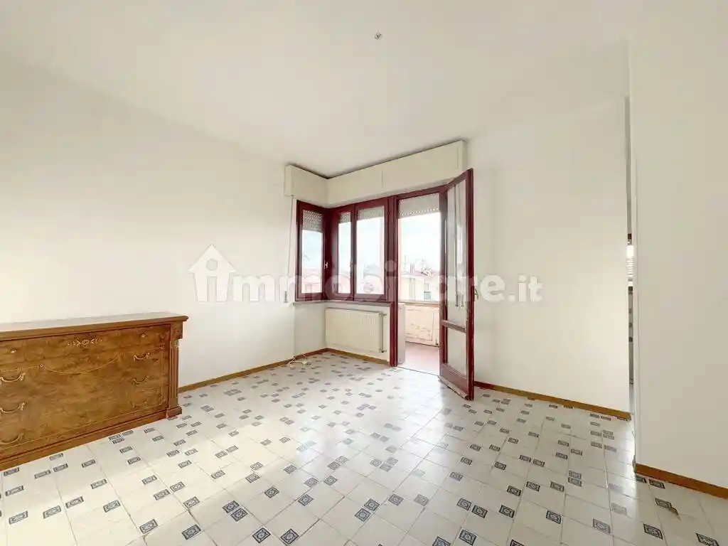 Appartamento in vendita a Viareggio