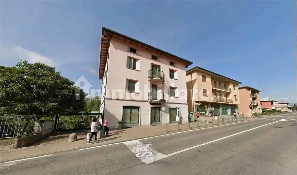 Appartamento in vendita a Merone
