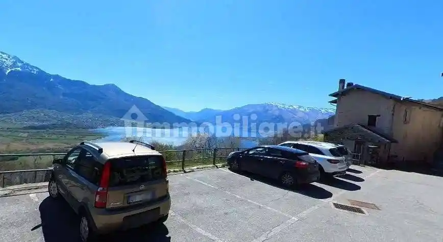 Appartamento in vendita a Sorico