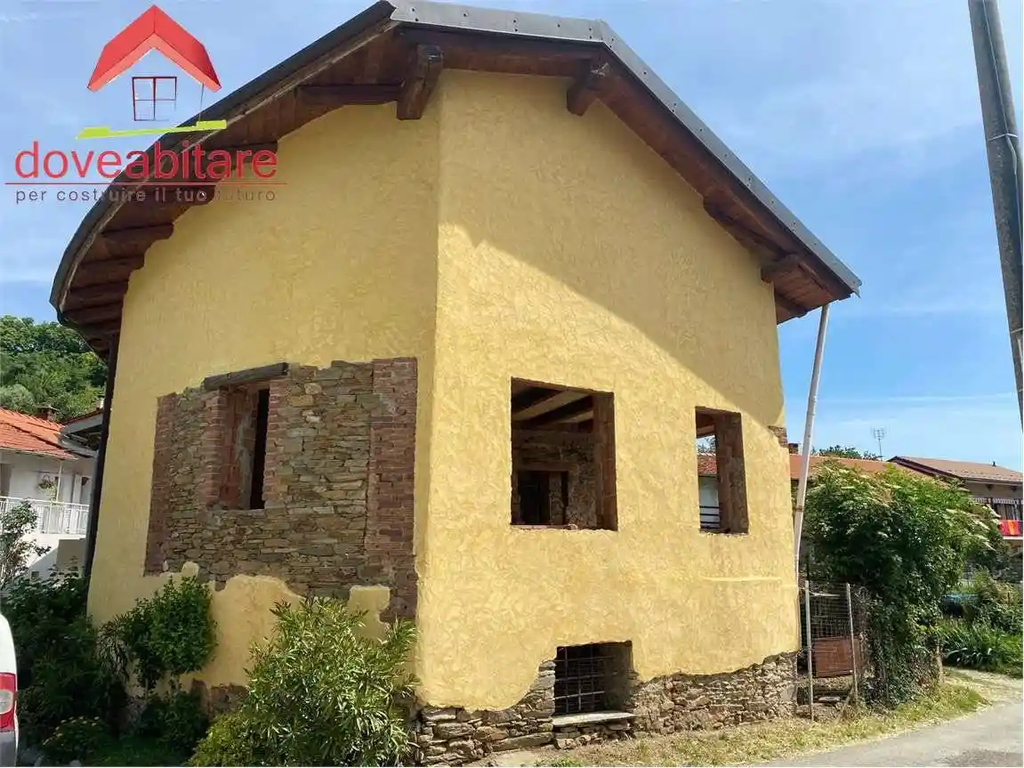 Casa indipendente in vendita a Prarostino