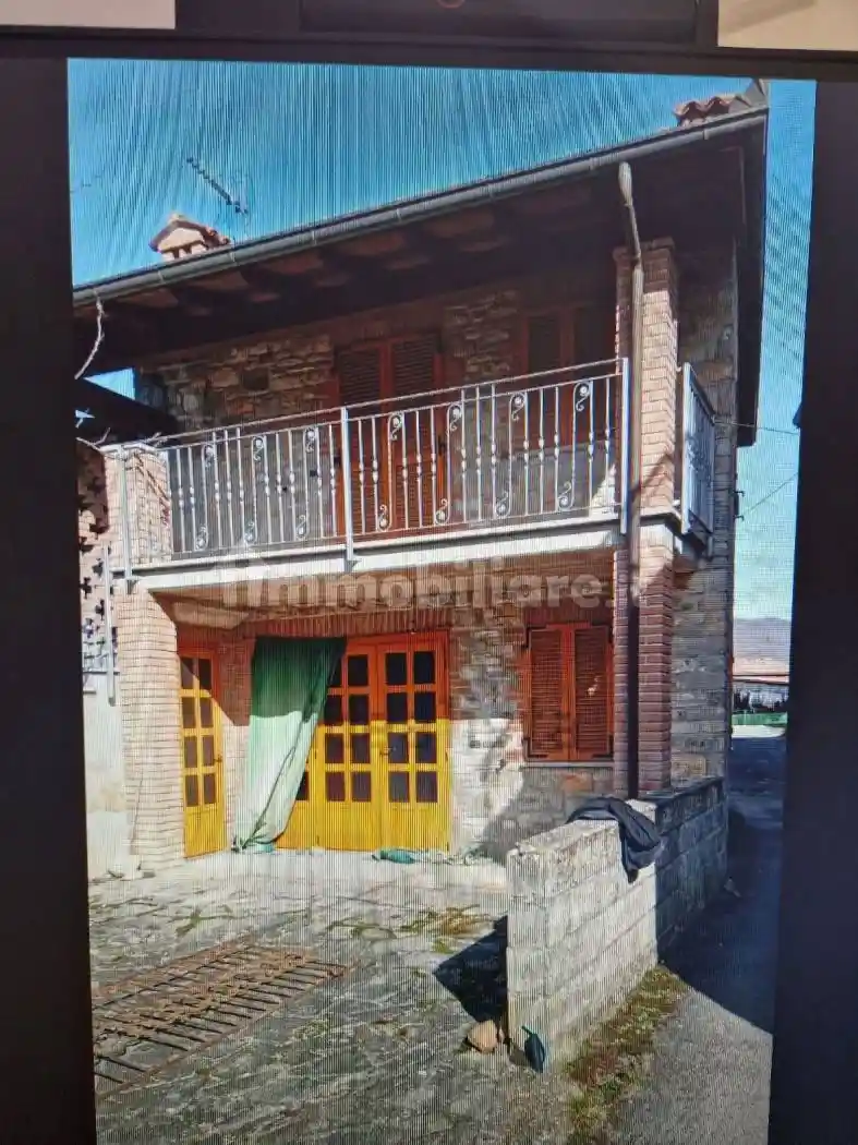 Rustico - Casale in vendita a Romagnese