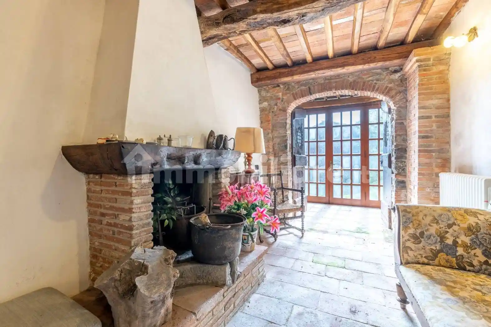 Rustico - Casale in vendita a Lucca