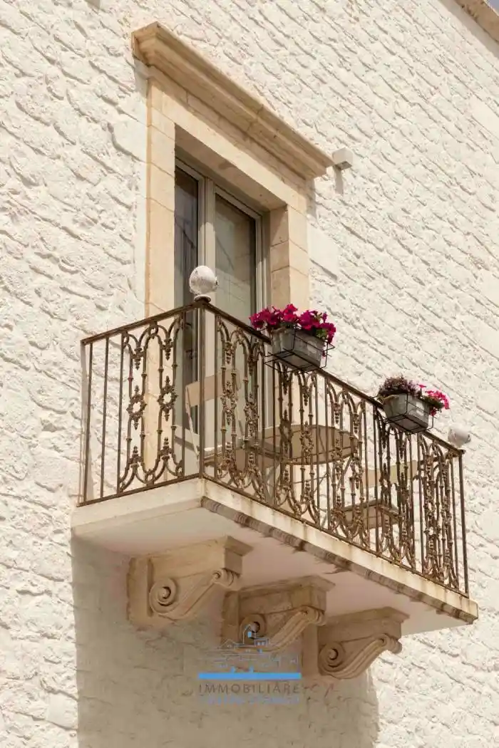 Palazzo - Edificio in vendita a Ostuni